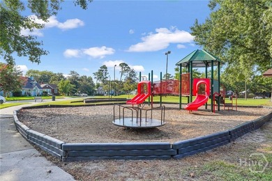 Situated directly on lively Hull Park in the heart of Ardsley - photo 20