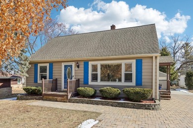 Little Muskego Lake Home For Sale in Muskego Wisconsin