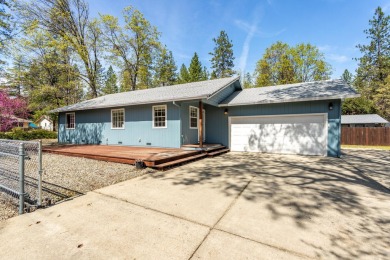 Lake Home For Sale in Lakehead, California