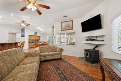 Extraordinary Multi-Generational Estate with ADU, Income - photo 9