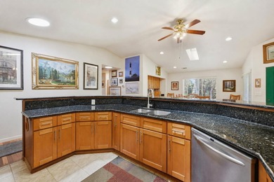 Extraordinary Multi-Generational Estate with ADU, Income - photo 10