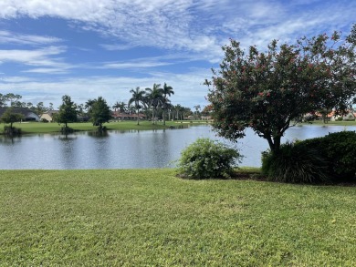 Lake Condo For Sale in Naples, Florida