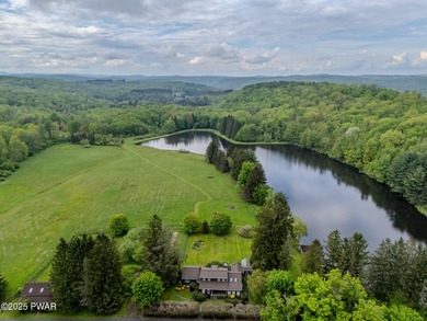 (private lake, pond, creek) Home For Sale in Honesdale Pennsylvania