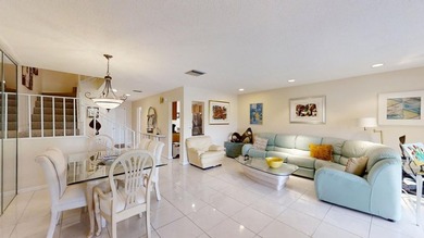 Beautiful Lake views. Nicely appointed rare 3 full Bathrooms, 2 - photo 11