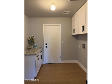 Hello Gorgeous! Completely remodeled home in fantastic