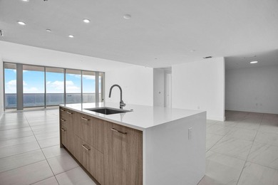 Azure 2501S at Selene, Fort Lauderdale Beach's newest and - photo 19