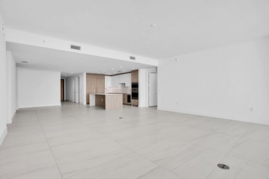 Azure 2501S at Selene, Fort Lauderdale Beach's newest and - photo 22