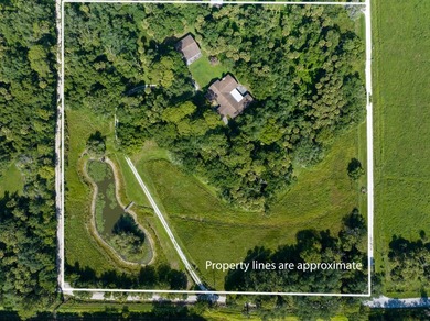 Just listed, this property offers the perfect blend of secluded - photo 4