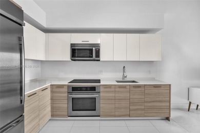 Experience spectacular panoramic views of Biscayne Bay and Key