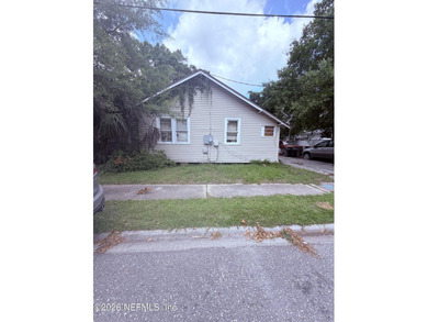Turn-key investment opportunity in a high-demand rental pocket - photo 4