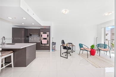 Discover an exceptional opportunity to own a beautiful apartment - photo 1