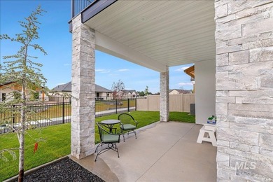 Luxury, location and privacy! Located in Twin Falls newest - photo 44