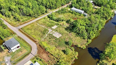 Waterfront Opportunity! If you've been searching for a large - photo 6