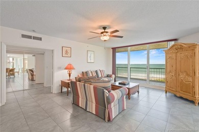 This spacious SE Corner, *Ascot* model at the Regency Island - photo 7