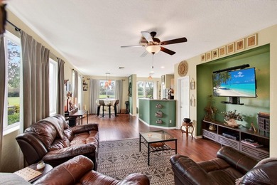 Beautifully maintained 3-bedroom, 2.5-bath townhome with a 1-car - photo 11