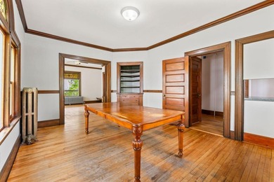 Wow!!! Nothing wrong with this property, off street parking+++ - photo 12