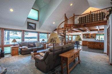 Timeless waterfront retreat with soaring cathedral ceilings, an - photo 17