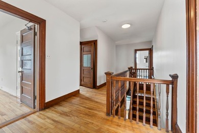 Wow!!! Nothing wrong with this property, off street parking+++ - photo 21