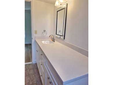 LAKEPORT - WATERFRONT ON BOTH SIDES! Discover this stunning and - photo 22