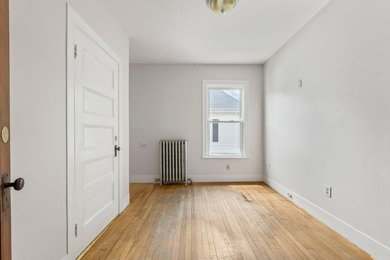 Wow!!! Nothing wrong with this property, off street parking+++ - photo 28