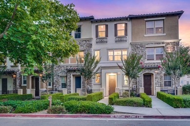 Welcome to this beautifully maintained, EAST-FACING home - photo 3