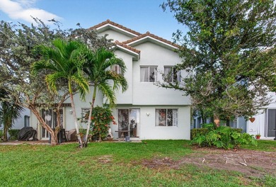 Beautifully maintained 3-bedroom, 2.5-bath townhome with a 1-car - photo 53