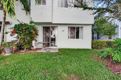 Beautifully maintained 3-bedroom, 2.5-bath townhome with a 1-car - photo 56