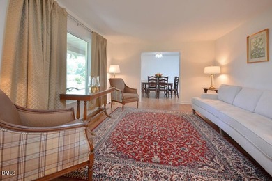 Ranch dressing at its finest and no HOA! This