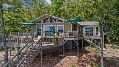 SMITH LAKE/SIPSEY MAIN CHANNEL - This home checks ALL the boxes: - Lake Home For Sale in Arley, Alabama