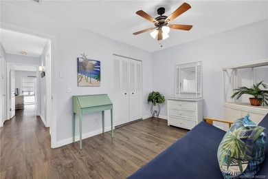 This lovely home has been exquisitely remodeled with a designers - photo 13