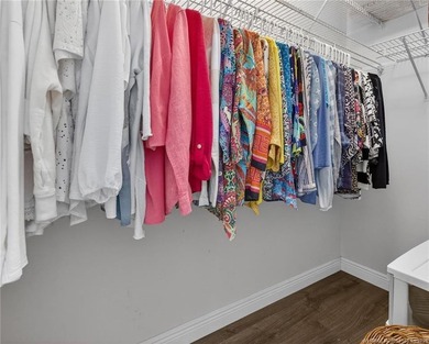 This lovely home has been exquisitely remodeled with a designers - photo 18