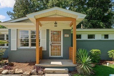 Welcome to Twin Lake. This charming lake community offers - photo 5