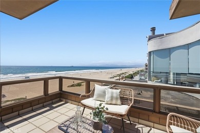 Welcome to 2516 The Strand - a rare oceanfront duplex - photo 27