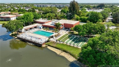 This lovely home has been exquisitely remodeled with a designers - photo 34