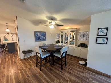 A well cared for 2 bedrooms, 2 bathrooms Palm Harbor home on the - photo 8