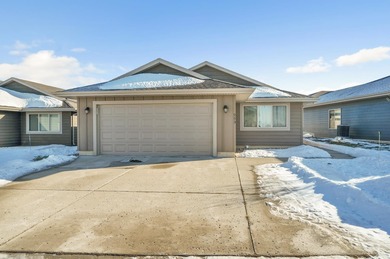 Lake Home For Sale in Arnolds Park, Iowa