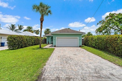 Welcome to this charming 3 bedroom, 2 bath, CBS, POOL home - photo 2