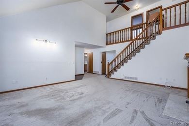 Rare detached condo living near the lake offering the simplicity - photo 8