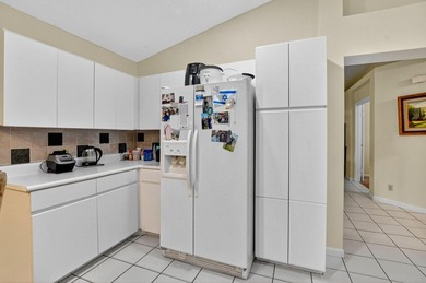 This wonderfully designed single-story home features a highly - photo 13