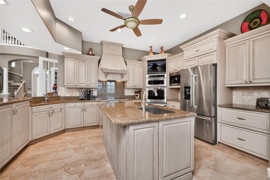 Under contract-accepting backup offers. Premier marina-front - photo 14