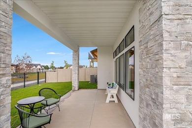 Luxury, location and privacy! Located in Twin Falls newest - photo 39