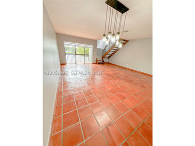 Partially renovated 2-story townhouse featuring 1,520 SqFt of - photo 10