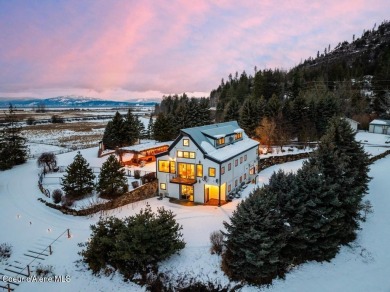 Lake Home For Sale in Clark Fork, Idaho