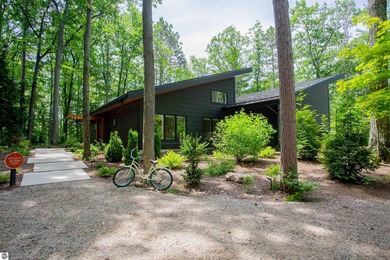 (private lake, pond, creek) Home For Sale in Lake Ann Michigan