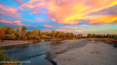 (private lake, pond, creek) Home For Sale in Riverton Wyoming