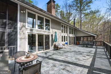Tucked away on a quiet cove in the highly sought after Lake - photo 24