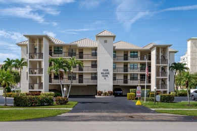 Marco Island Lake Area Condo For Sale in Marco Island Florida