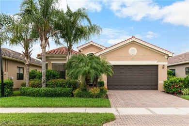 Lake Home For Sale in Fort Myers, Florida