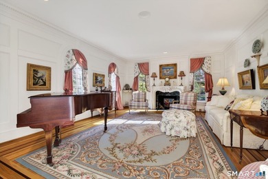 Riverside Elegance Meets Neoclassical Grandeur: Experience the - photo 5