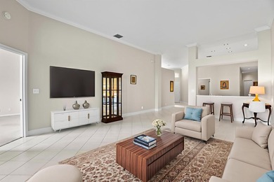 (private lake, pond, coastal) Home For Sale in Delray Beach Florida